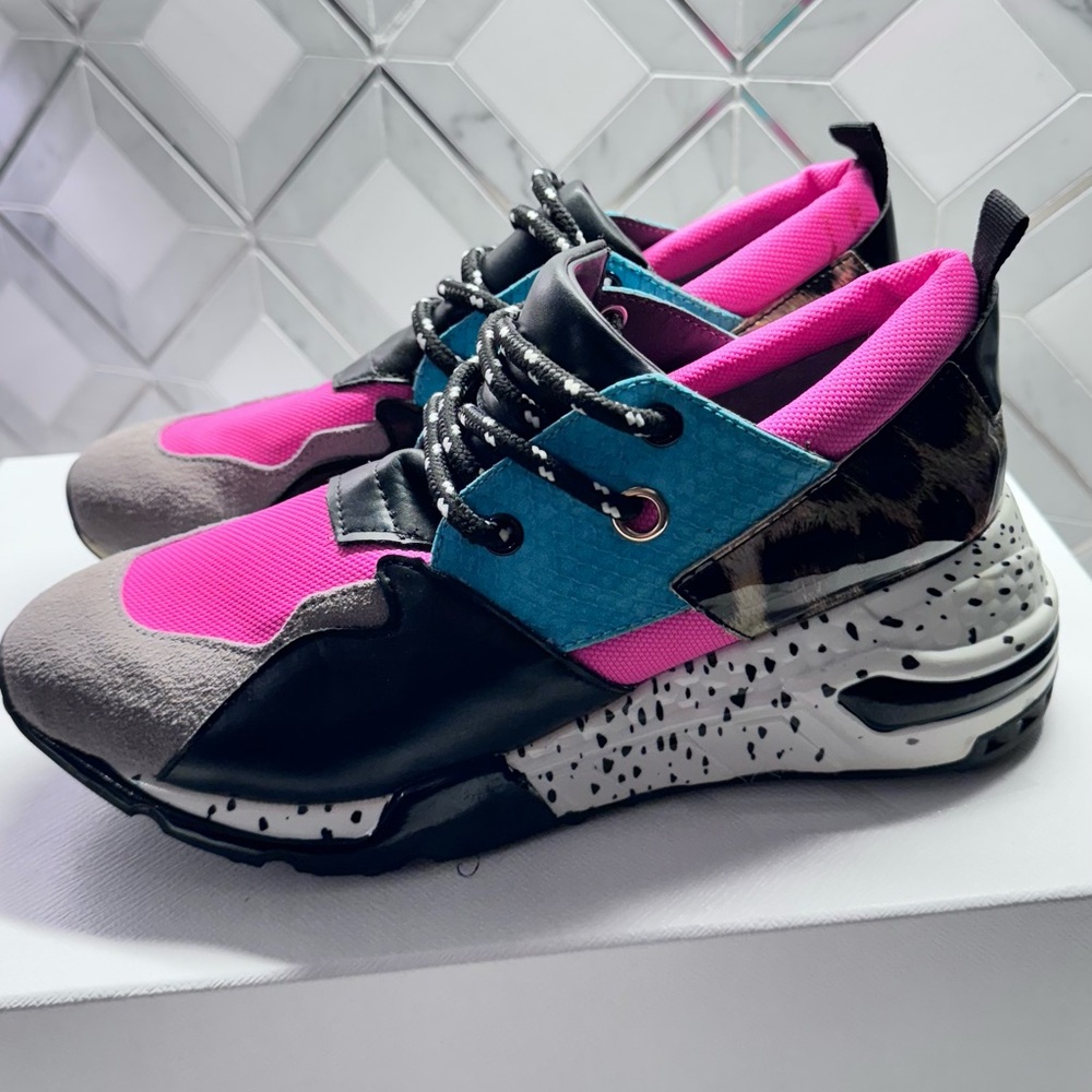 Women’s Steve Madden Cliff Sneakers Pink Turquoise Leopard Gray Bright Multi